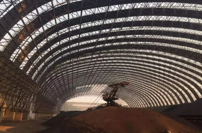 什邡概述原料场封闭技术的特点和类型
